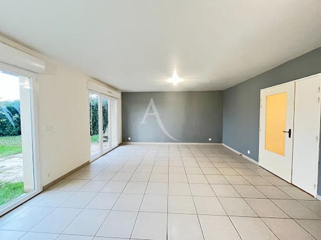 Vente Maison 4 pièces 104 m2 Vineuil