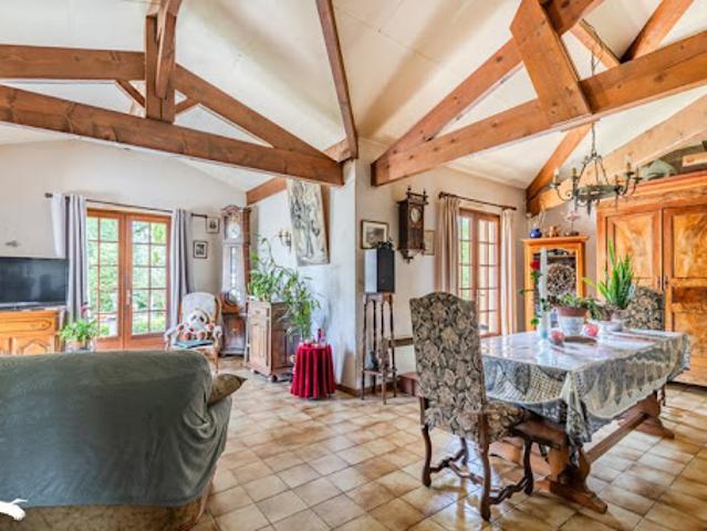 Vente Maison 4 pièces 105 m2 Montcaret