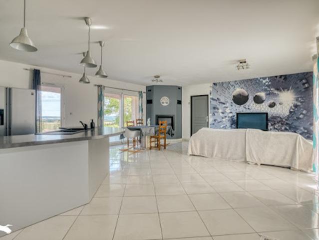 Vente Maison 4 pièces 105 m2 Cambes