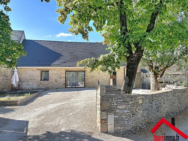 Vente Maison 4 pièces 105 m2 Chasteaux