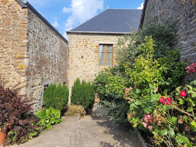 Vente Maison 4 pièces 105 m2 Putanges Pont Ecrepin