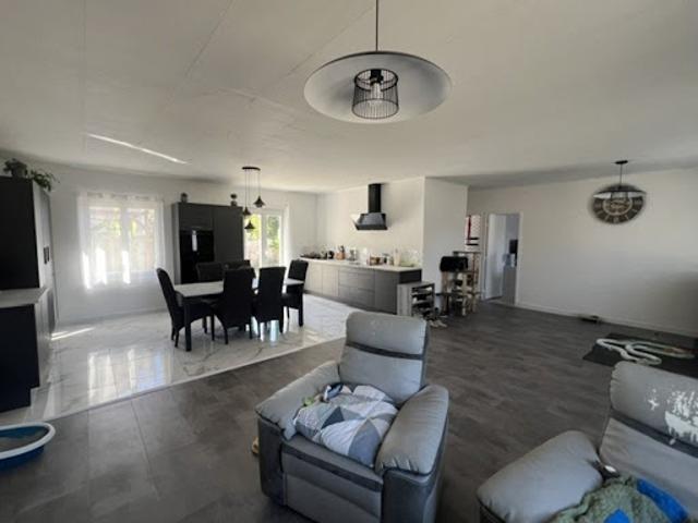 Vente Maison 4 pièces 105 m2 Saint Sauveur