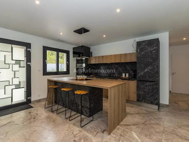 Vente Maison 4 pièces 105 m2 Saint Victor de Morestel