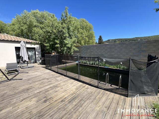 Vente Maison 7 pièces 240 m2 Saint Clément de Rivière