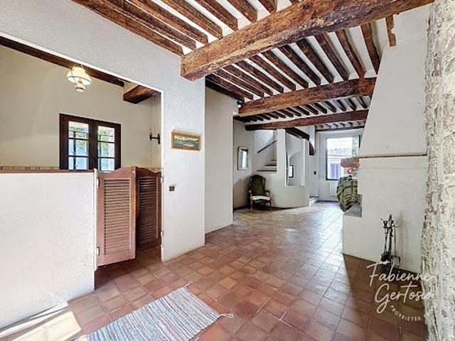 Vente Maison 4 pièces 105 m2 Solliès Ville