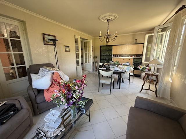 Vente Maison 4 pièces 105.26 m2 Nimes