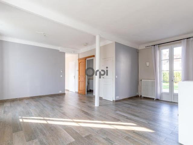 Vente Maison 4 pièces 105.68 m2 Thiais