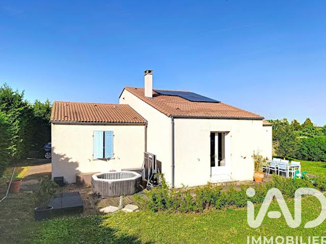 Vente Maison 4 pièces 106 m2 Saint Agnant