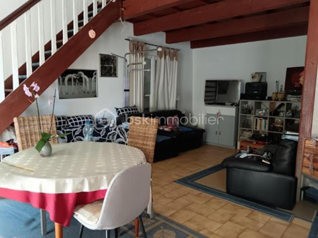 Vente Maison 4 pièces 106.69 m2 Claira