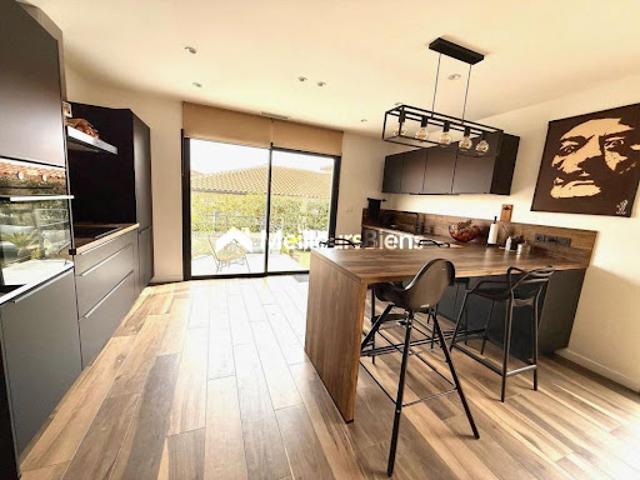 Vente Maison 4 pièces 107 m2 Baixas