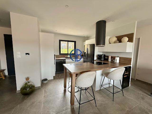 Vente Maison 4 pièces 107 m2 Saint Geoire en Valdaine