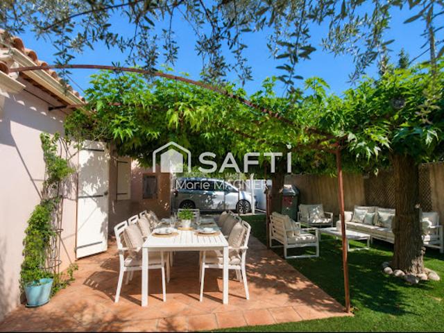 Vente Maison 4 pièces 107 m2 Cogolin