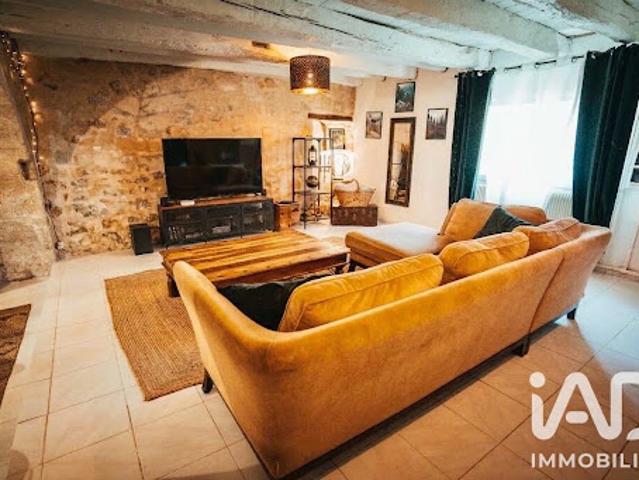 Vente Maison 4 pièces 107 m2 Le Tourne