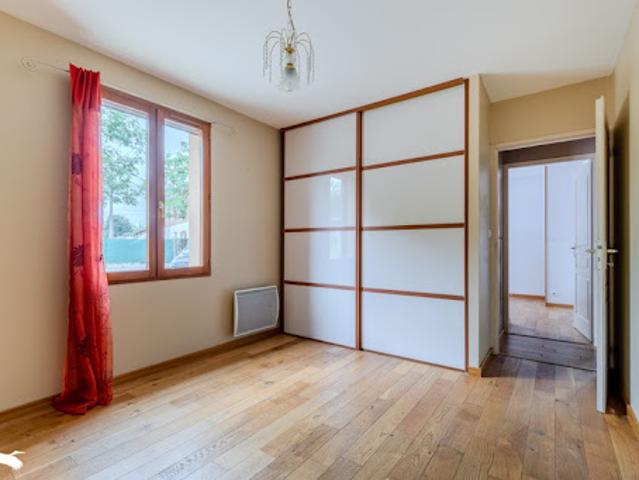 Vente Maison 4 pièces 107 m2 Vayres