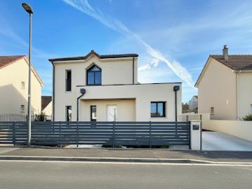 Vente Maison 4 pièces 107.28 m2 Livry Gargan