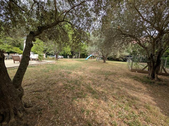 Vente Maison 4 pièces 107.44 m2 Peypin d'Aigues