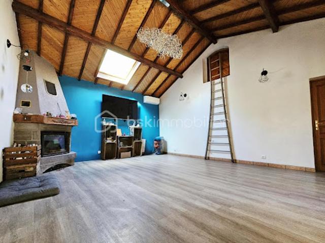 Vente Maison 4 pièces 108 m2 Montaigut le Blanc