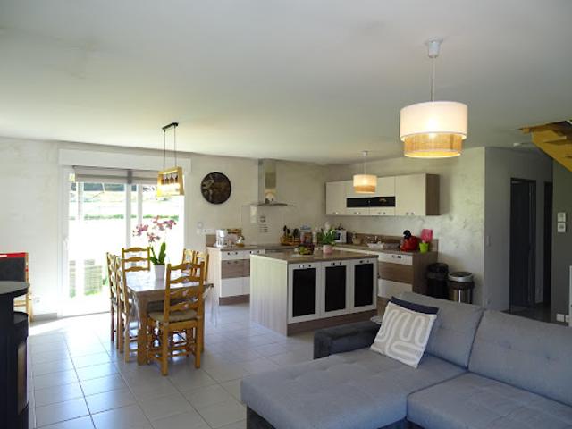Vente Maison 4 pièces 108 m2 Radepont