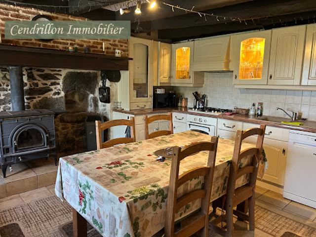 Vente Maison 4 pièces 108 m2 Saint Martin Sainte Catherine