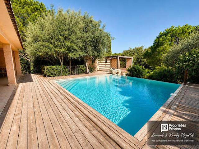 Vente Maison 4 pièces 108 m2 Sainte lucie de porto vecchio