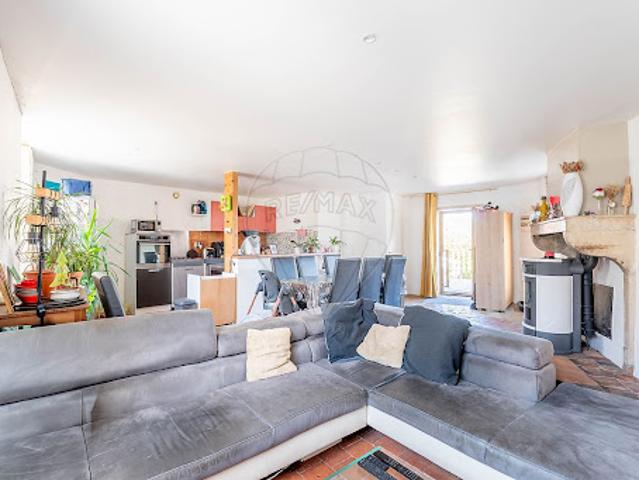 Vente Maison 4 pièces 108 m2 Vaux en Beaujolais