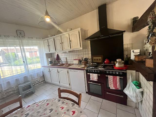 Vente Maison 4 pièces 108.5 m2 Montmoreau Saint Cybard