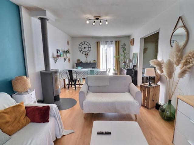 Vente Maison 4 pièces 109 m2 Morestel
