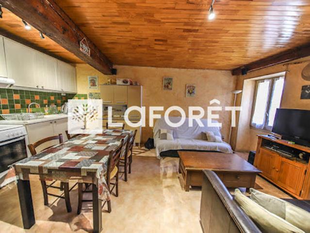 Vente Maison 4 pièces 109 m2 Chateauroux les alpes