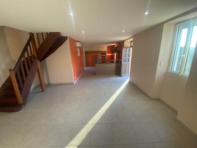 Vente Maison 4 pièces 109 m2 Lachapelle Auzac