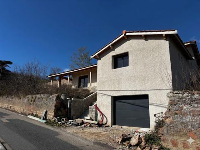 Vente Maison 4 pièces 109 m2 Lentilly