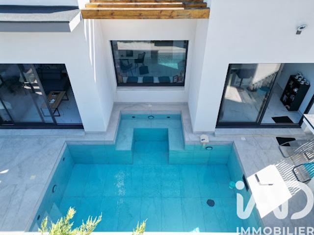 Vente Maison 4 pièces 109 m2 Perpignan