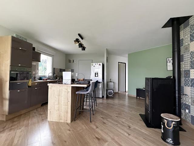 Vente Maison 4 pièces 109 m2 Saint Léger lès Domart