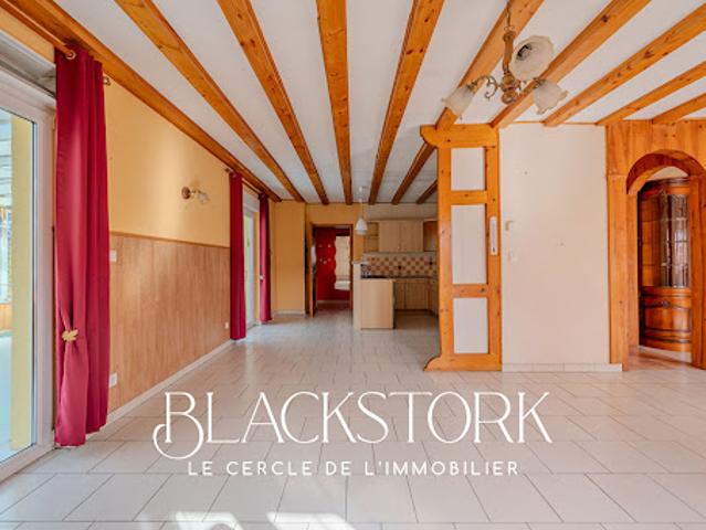 Vente Maison 4 pièces 109 m2 Sainte Croix en Plaine
