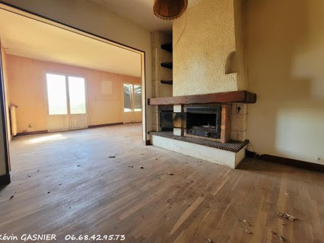 Vente Maison 4 pièces 109 m2 Sireuil