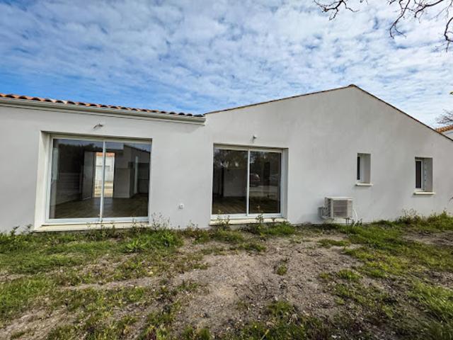 Vente Maison 4 pièces 109.48 m2 Breuillet