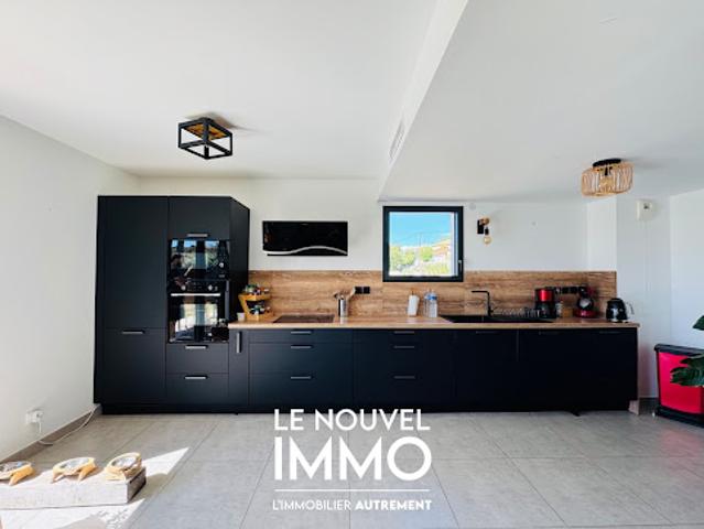 Vente Maison 4 pièces 100 m2 Marseille 15ème