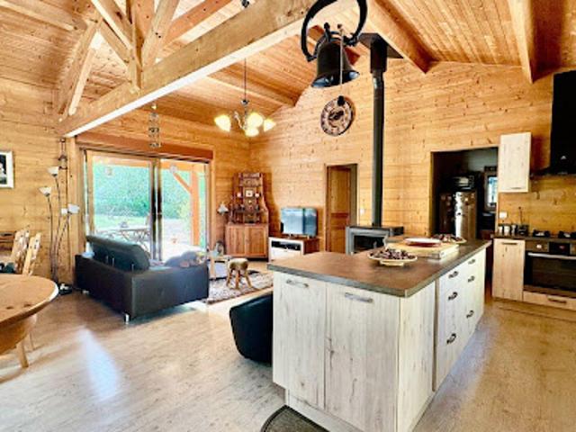 Vente Maison 4 pièces 100 m2 Neuvic