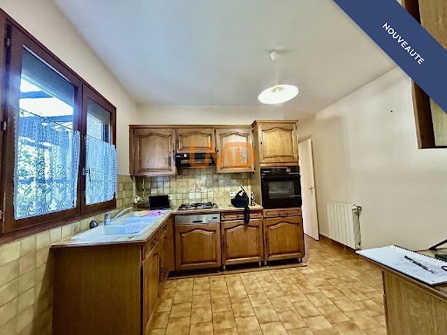 Vente Maison 4 pièces 100 m2 Nimes