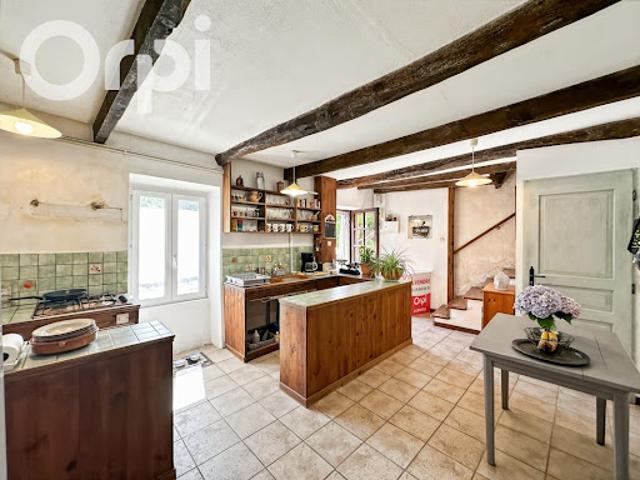 Vente Maison 4 pièces 100 m2 Burzet