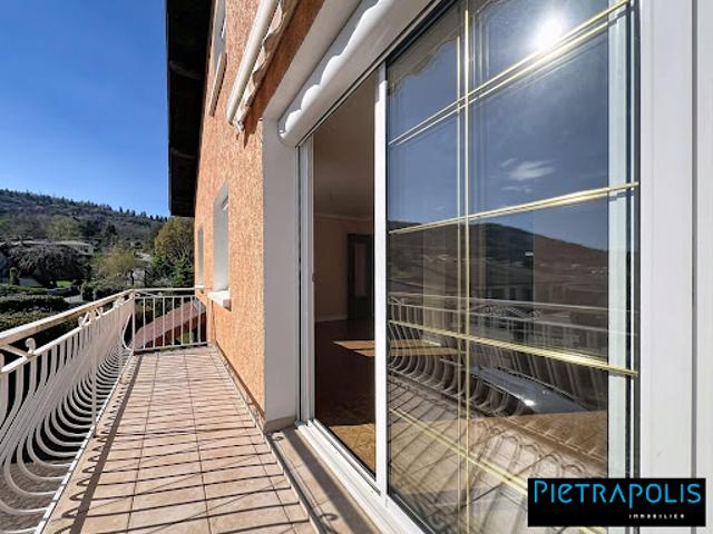 Vente Maison 4 pièces 100 m2 Bellignat