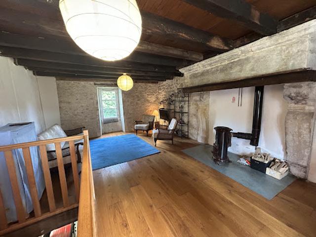 Vente Maison 4 pièces 100 m2 Cellefrouin