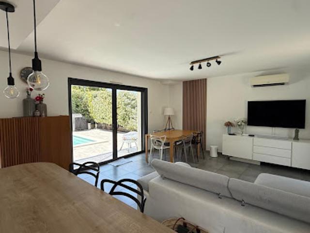 Vente Maison 4 pièces 100 m2 Ceyreste