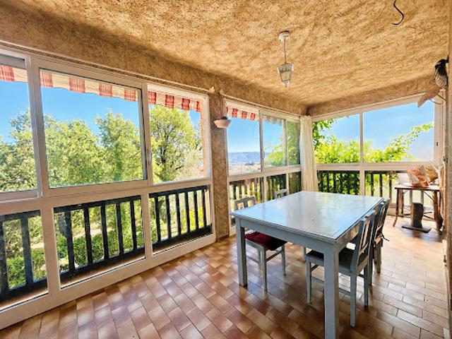 Vente Maison 4 pièces 100 m2 Château Arnoux Saint Auban