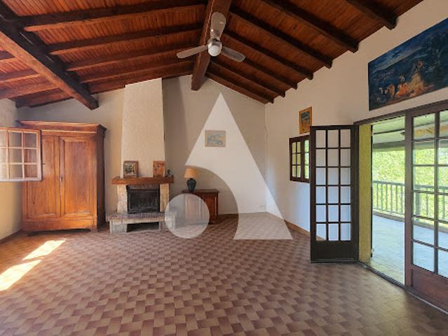 Vente Maison 4 pièces 100 m2 Frejus