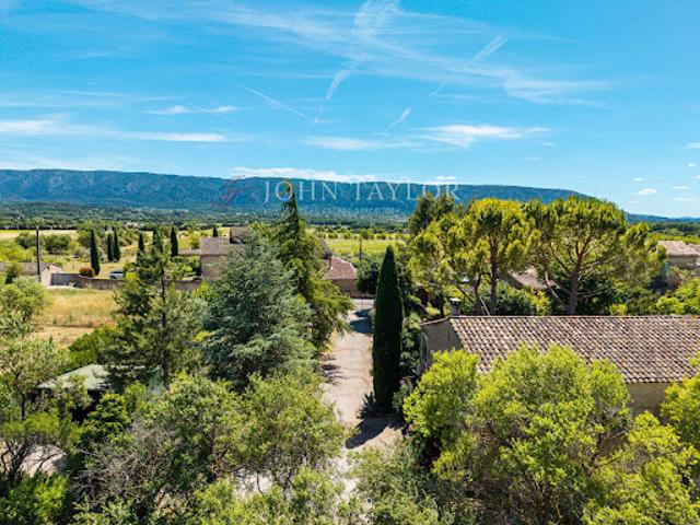 Vente Maison 4 pièces 100 m2 Gordes