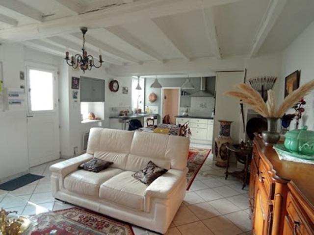 Vente Maison 4 pièces 100 m2 Jonzac