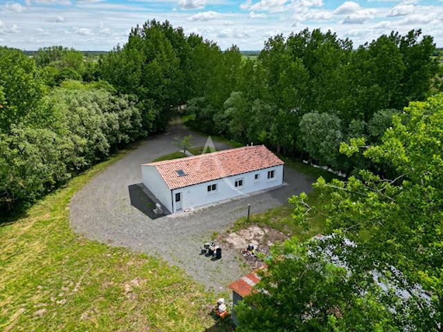 Vente Maison 4 pièces 100 m2 Le Perrier