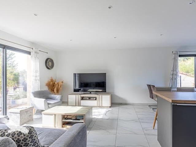 Vente Maison 4 pièces 100 m2 Saint Jean