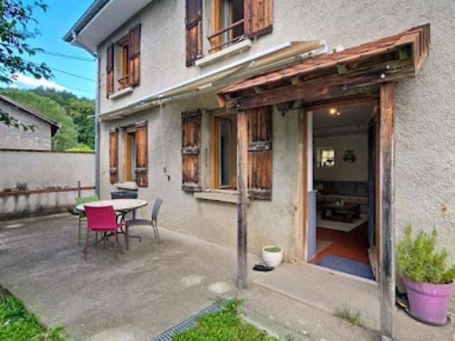 Vente Maison 4 pièces 101 m2 Montagnieu