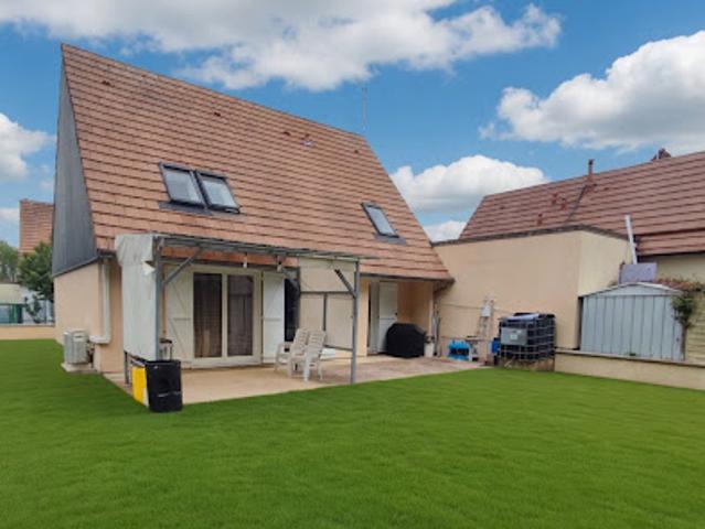 Vente Maison 4 pièces 101 m2 Nogent l'Artaud